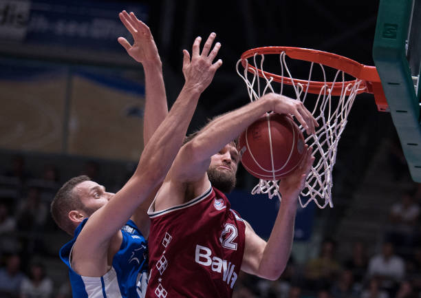 迷争论的焦 迷争论的焦