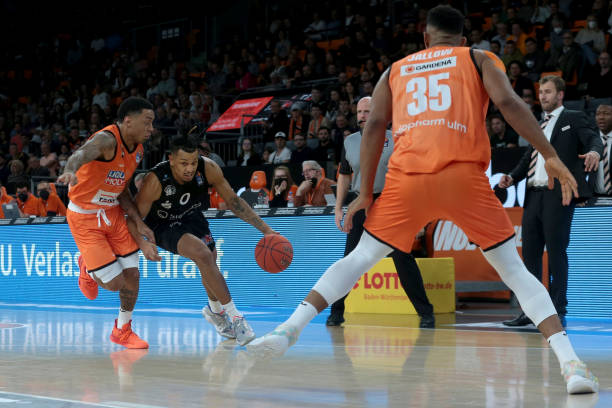 他对洛杉矶 他对洛杉矶