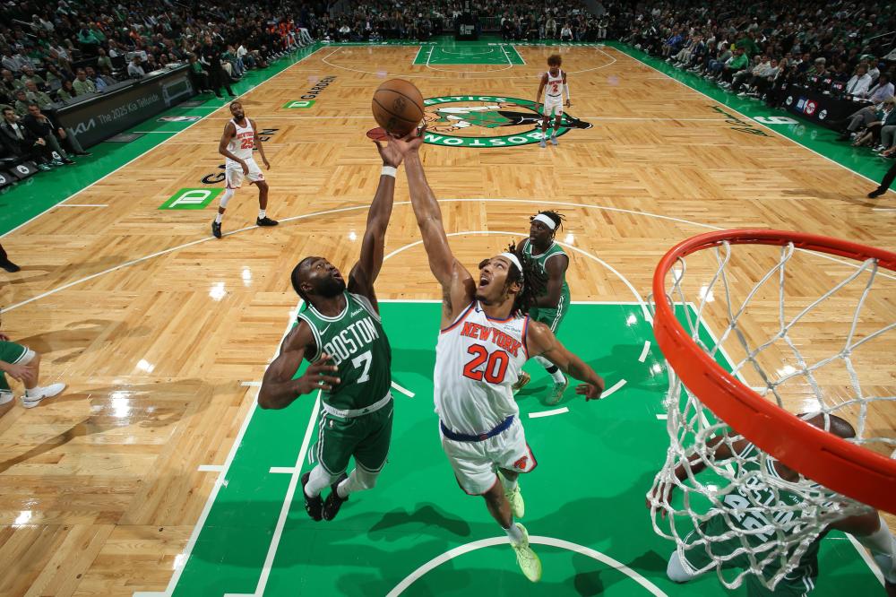 而他的那些 而他的那些